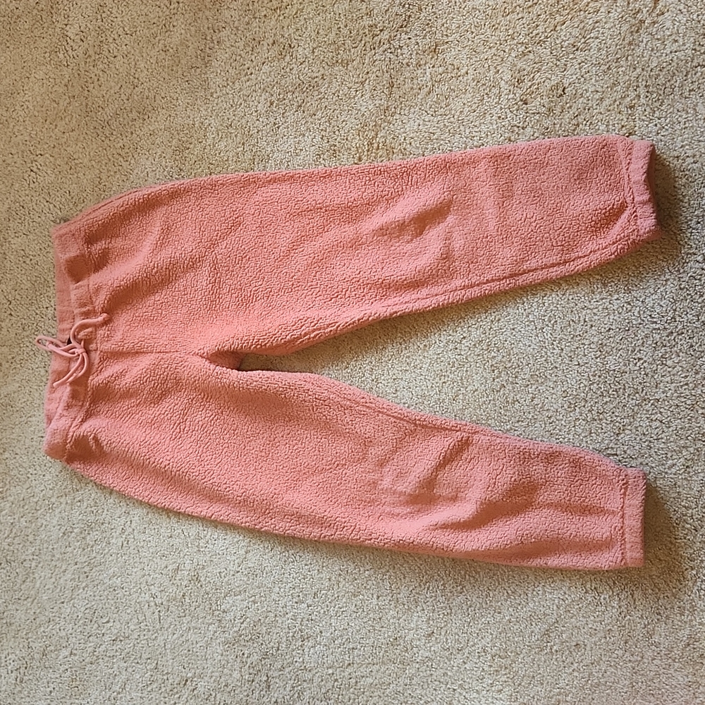 Size M comfy pants